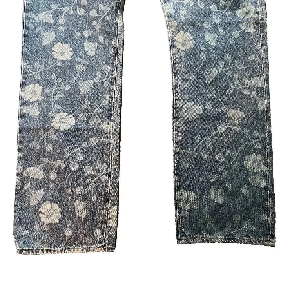 Levis this listing